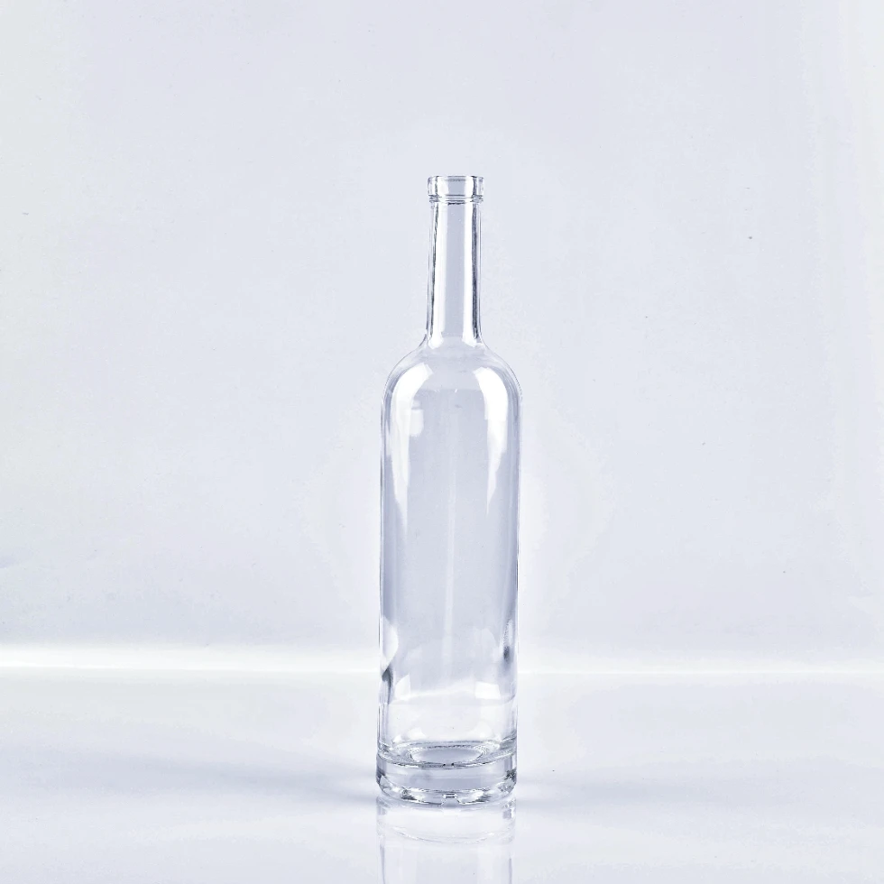 750ml Classic Tall Round Glass Bottle - Premium Spirits Design